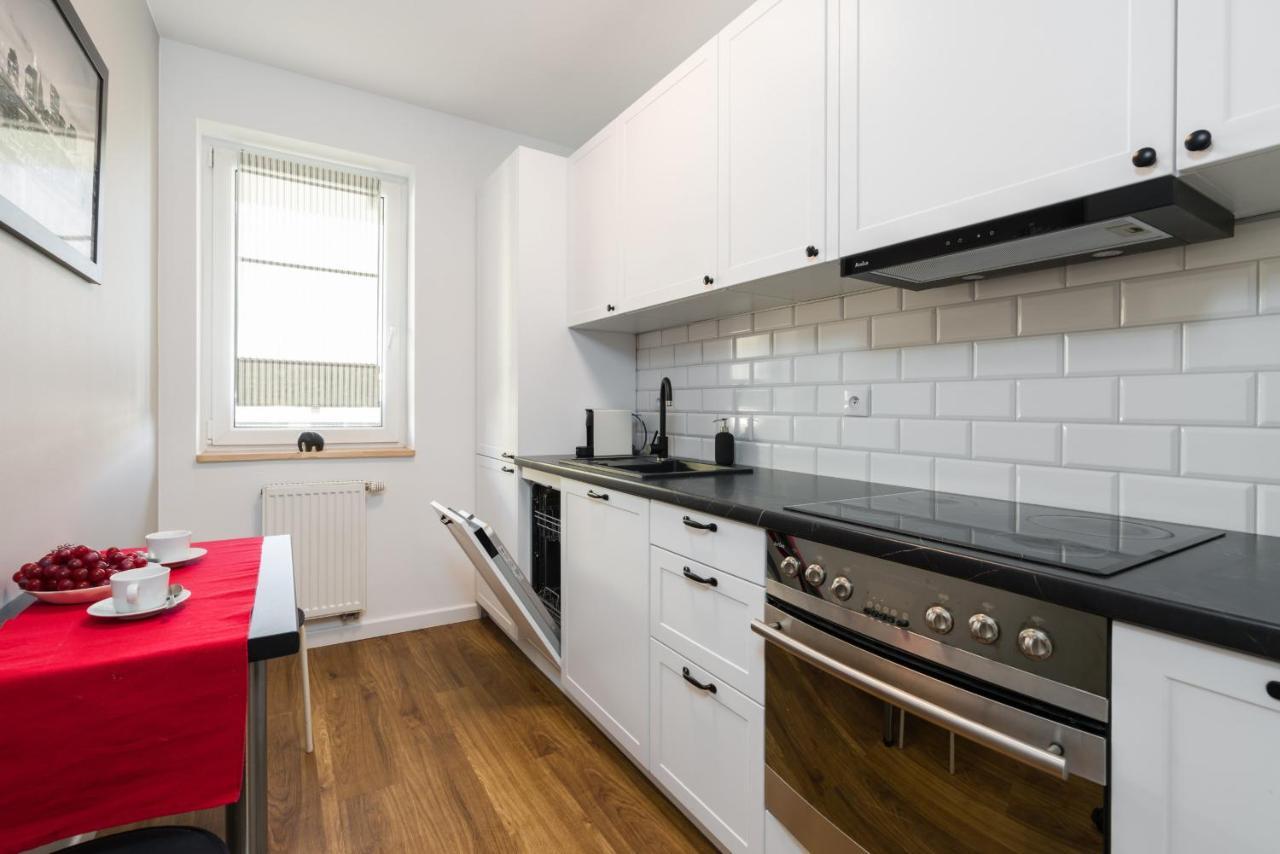 Malta Katowicka Pool & Parking By Renters Apartment Poznan