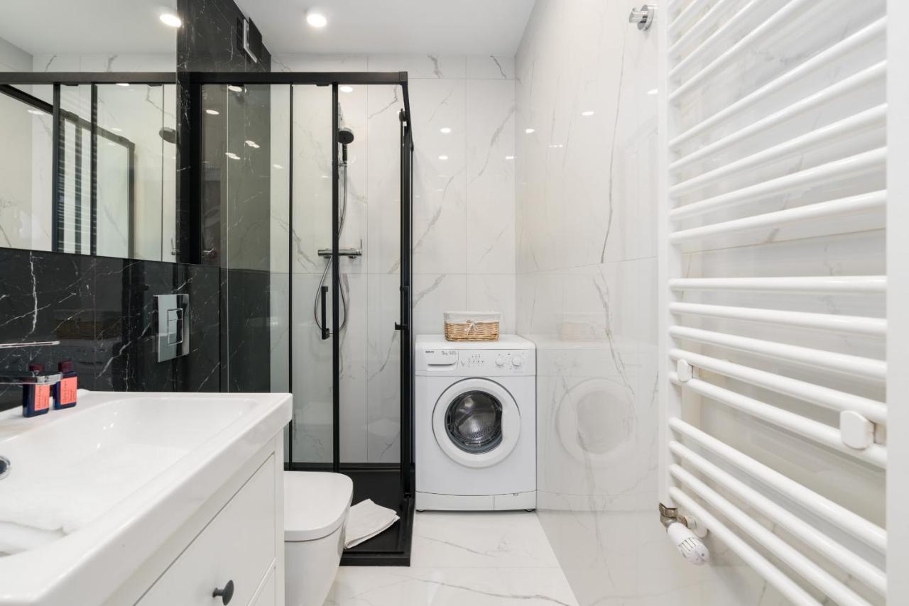 Apartment Malta Katowicka Pool & Parking By Renters