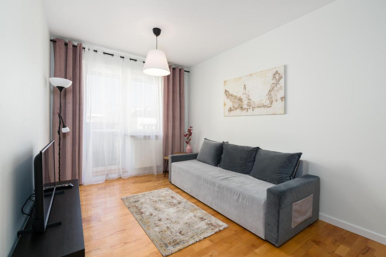 Katowicka By Renters Apartament